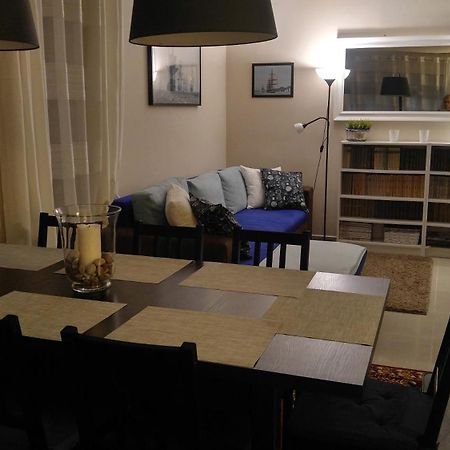 Dom Kotik W Lukecinie Villa Dış mekan fotoğraf